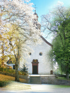 Bosseborner Kirche. Bild aller Jahreszeiten Winter Frühling Sommer und Herbst